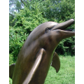Estatua del metal de la decoración del jardín Estatua del bronce de la estatua del delfín del tamaño natural para la venta caliente